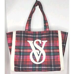 Victoria Secret Red Plaid Sherpa Lined Tote Bag Carryall Travel Weekender Beauti